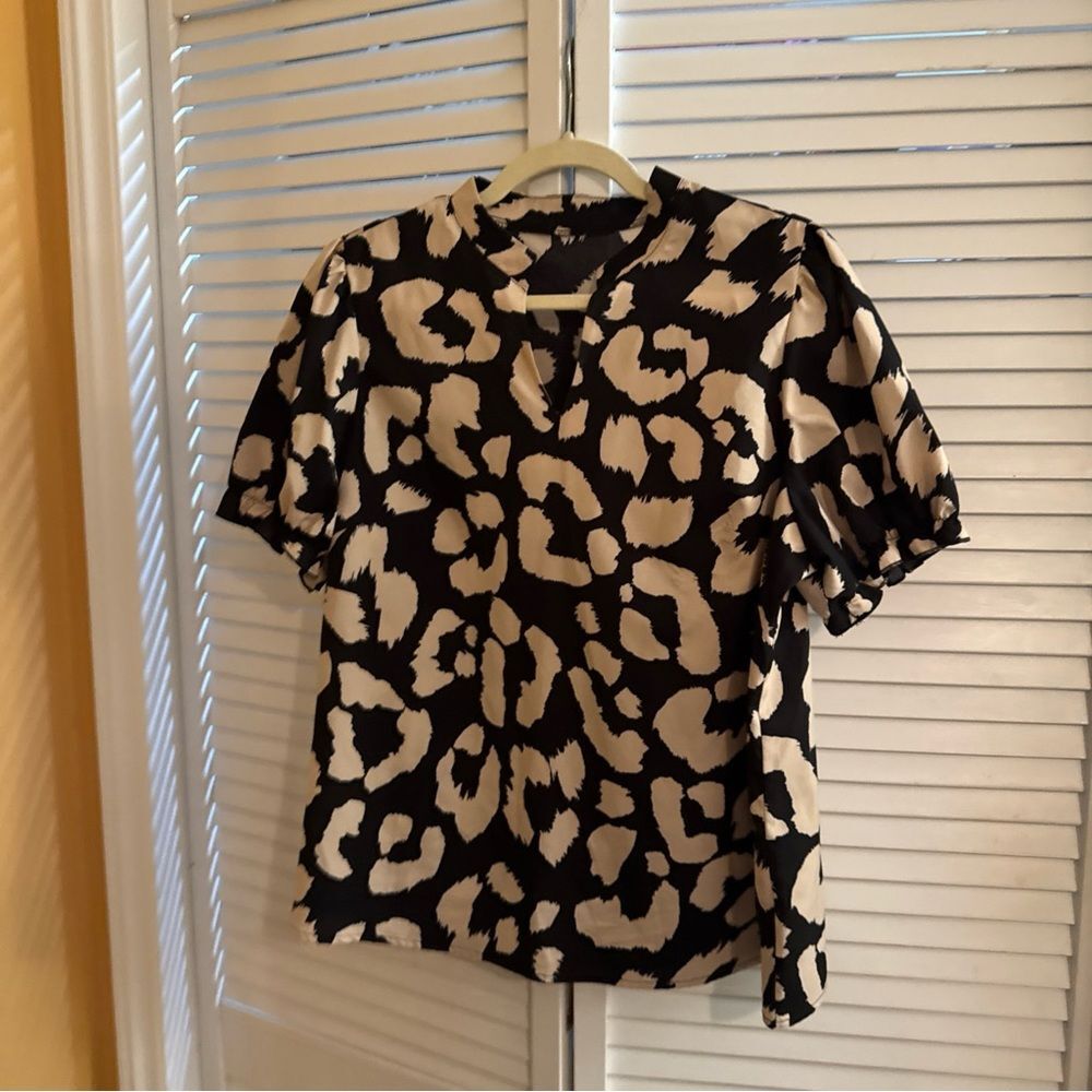 SHEIN Black and Cream Patterned Blouse